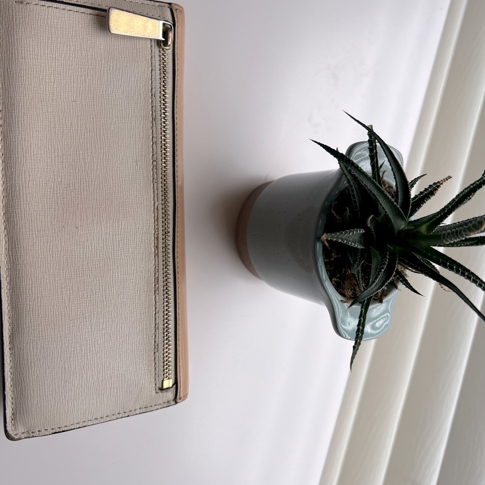 Coach Wallet - Picture 4 of 5